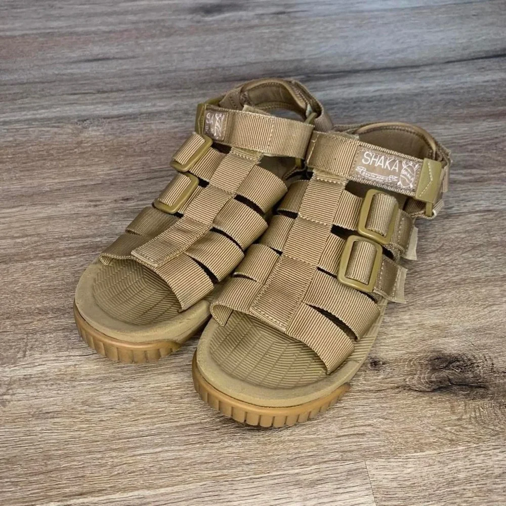Shaka hiker Gurkha sandals in tan - size 7 mens